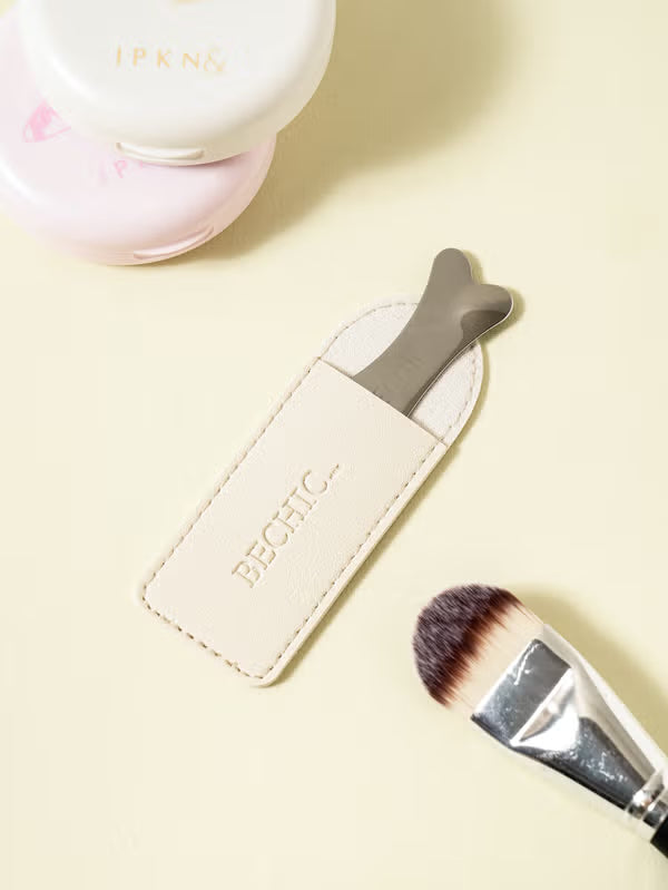 Fish Makeup Spatula Pocket Set | Masajeador Facial con estuche
