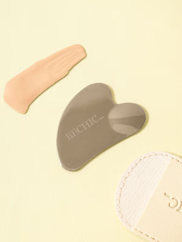 Heart Makeup Spatula Pocket Set | Masajeador Facial con estuche