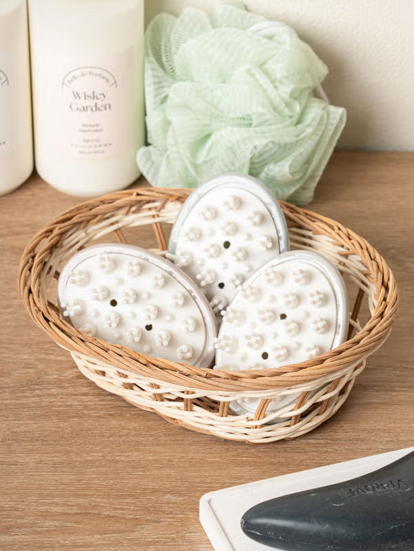 Scalp massage brush | Cepillo de masaje para el cuero cabelludo